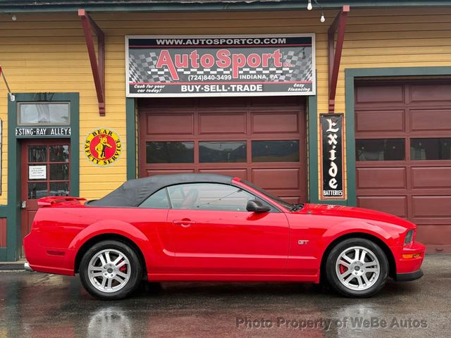 2005 Ford Mustang 2dr Convertible GT Premium - 23054639 - 4