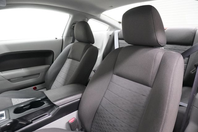 2005 Ford Mustang 2dr Coupe GT Deluxe - 23006091 - 10