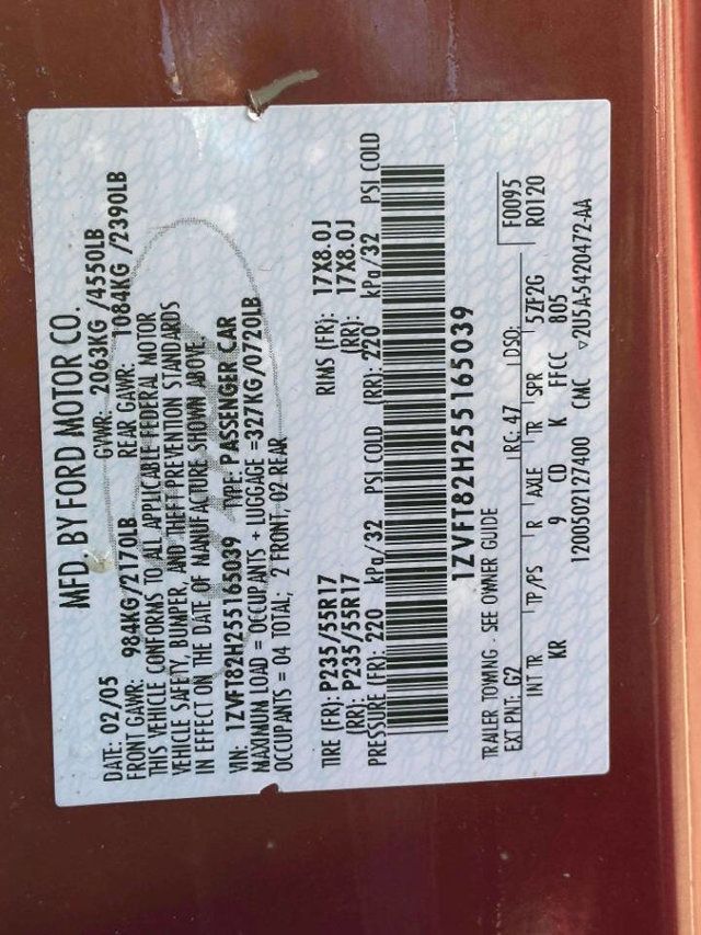 2005 Ford Mustang 2dr Coupe GT Deluxe - 22947841 - 12