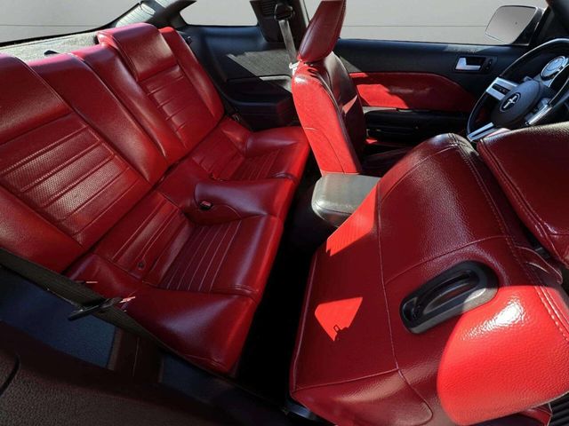 2005 Ford Mustang 2dr Coupe GT Deluxe - 22947841 - 21