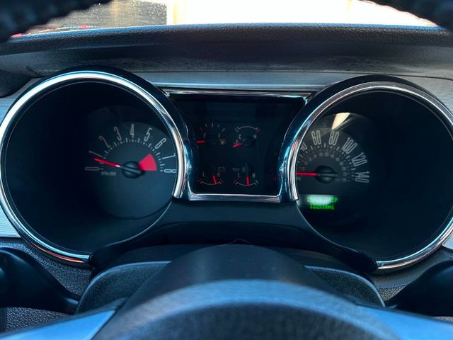 2005 Ford Mustang 2dr Coupe GT Deluxe - 22947841 - 38
