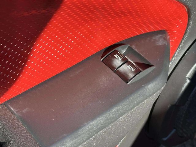 2005 Ford Mustang 2dr Coupe GT Deluxe - 22973760 - 10