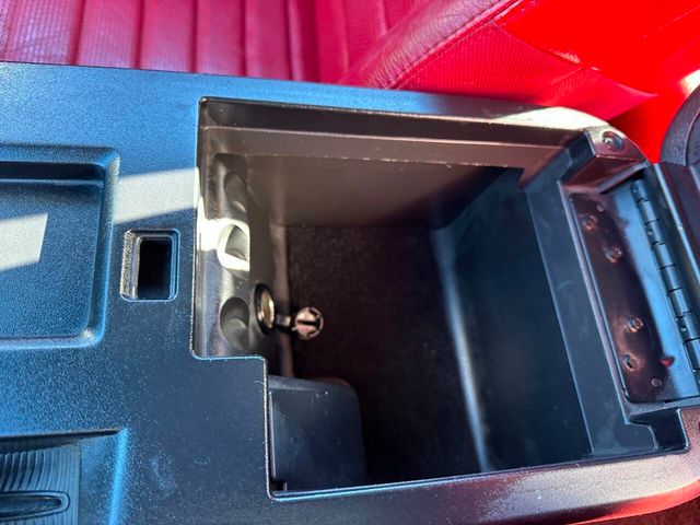 2005 Ford Mustang 2dr Coupe GT Deluxe - 22973760 - 37