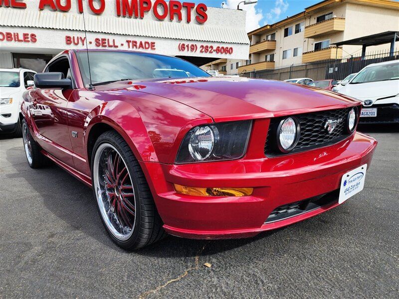 2005 Ford Mustang 2dr Coupe GT Deluxe - 22657059 - 19