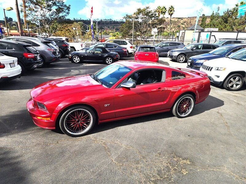 2005 Ford Mustang 2dr Coupe GT Deluxe - 22657059 - 3