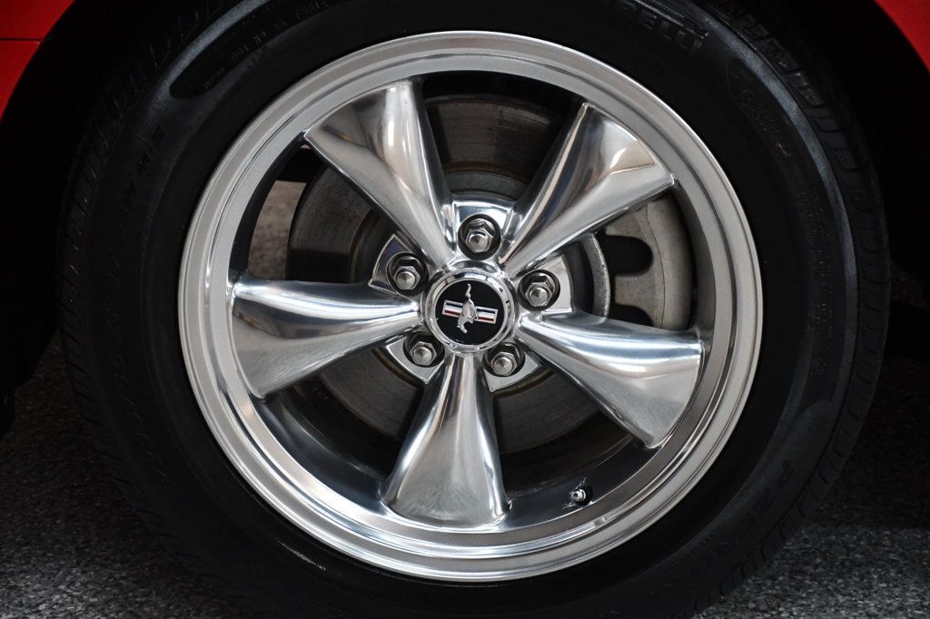Ford Mustang photo 19