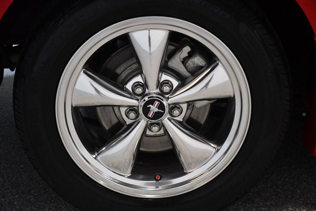 Ford Mustang photo 21