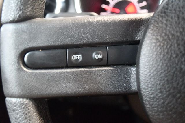 2005 Ford Mustang 2dr Coupe GT Deluxe - 23093822 - 36
