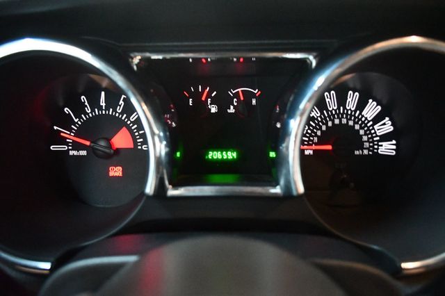 2005 Ford Mustang 2dr Coupe GT Deluxe - 23093822 - 38