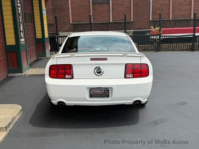 2005 Ford Mustang 2dr Coupe GT Deluxe - 23058539 - 5