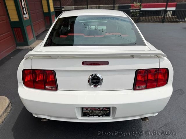 2005 Ford Mustang 2dr Coupe GT Deluxe - 23058539 - 6