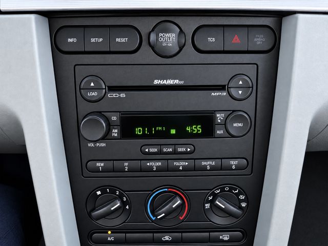 2005 Ford Mustang CLEAN CARFAX, 5-SPD MANUAL, SHAKER 500 AUDIO, INTERIOR UPGRADE - 23094285 - 18