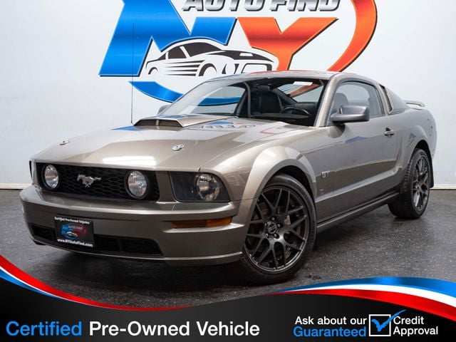 2005 Ford Mustang GT PREMIUM, 5-SPD MANUAL, SHAKER 500 AUDIO, INTERIOR UPGRADE PKG - 22510331 - 0