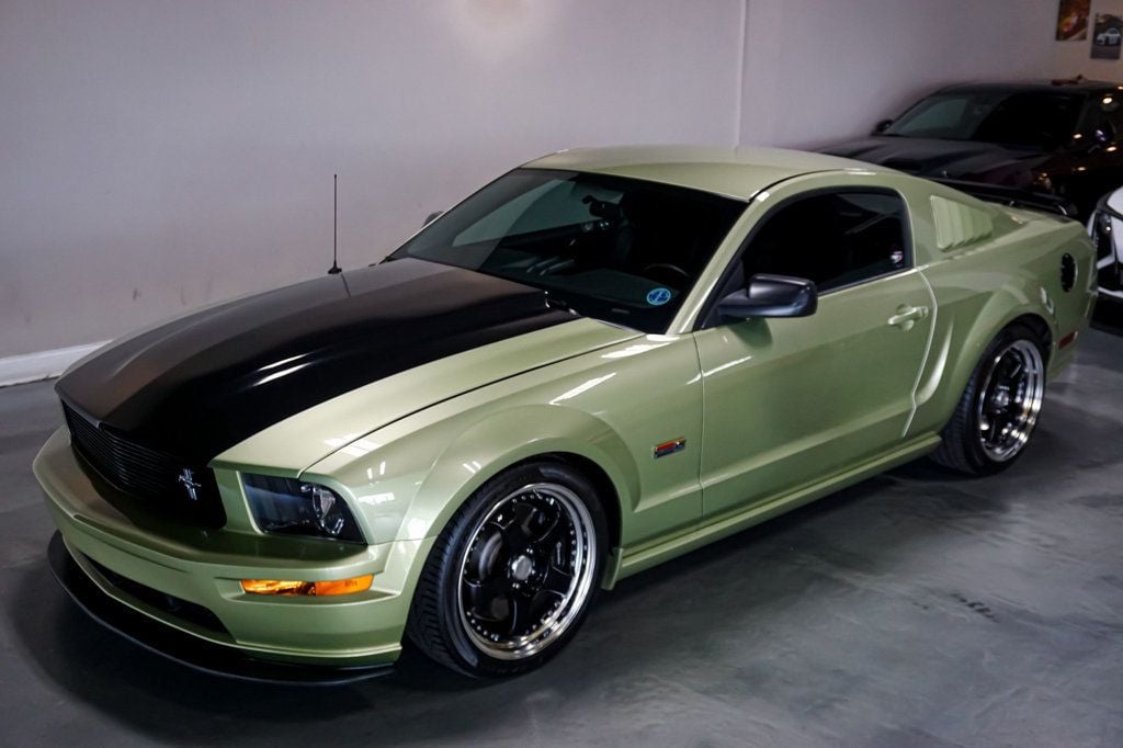 2005 Ford Mustang *Saleen Supercharged Engine* *5-Speed Manual* *Fully Documented* - 23058371 - 32