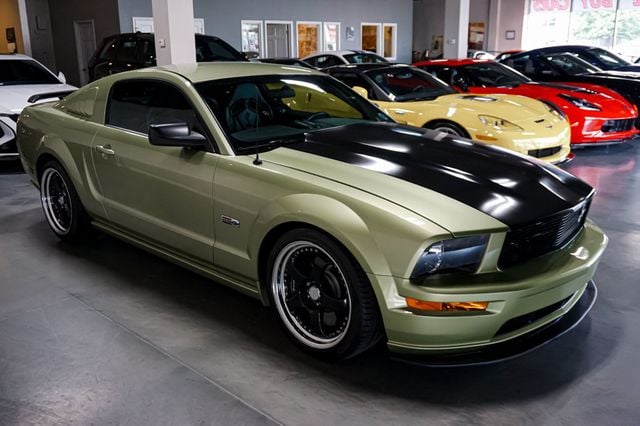 2005 Ford Mustang *Saleen Supercharged Engine* *5-Speed Manual* *Fully Documented* - 23058371 - 3