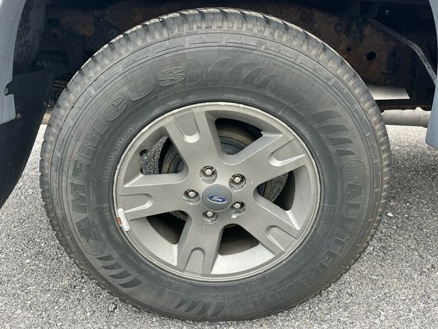 2005 Ford Ranger WELL PRESERVED - CLEAN CARFAX - 23052710 - 11
