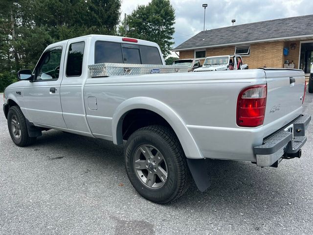 2005 Ford Ranger WELL PRESERVED - CLEAN CARFAX - 23052710 - 4