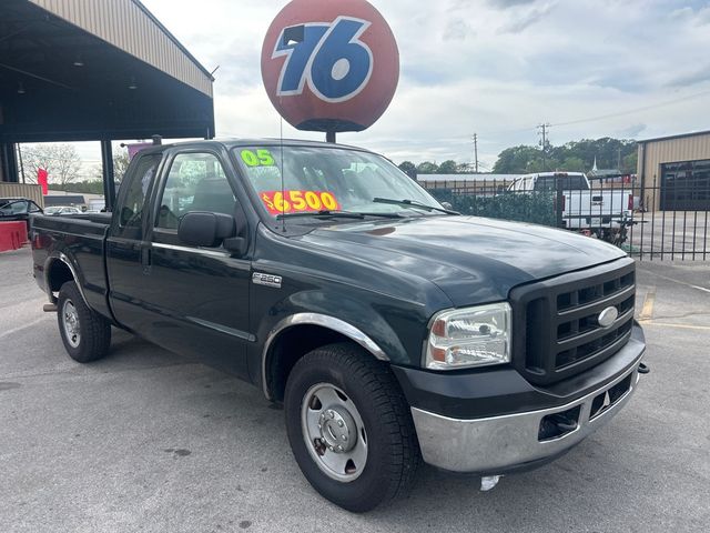 2005 Ford Super Duty F-250  - 23007920 - 0