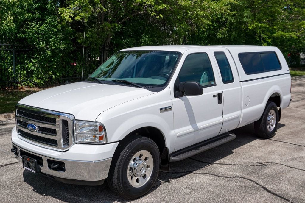 2005 Ford Super Duty F-250 *F250 Super Duty* *XLT Trim* *SuperCab* *Only 55k Miles* *Clean* - 23034898 - 21