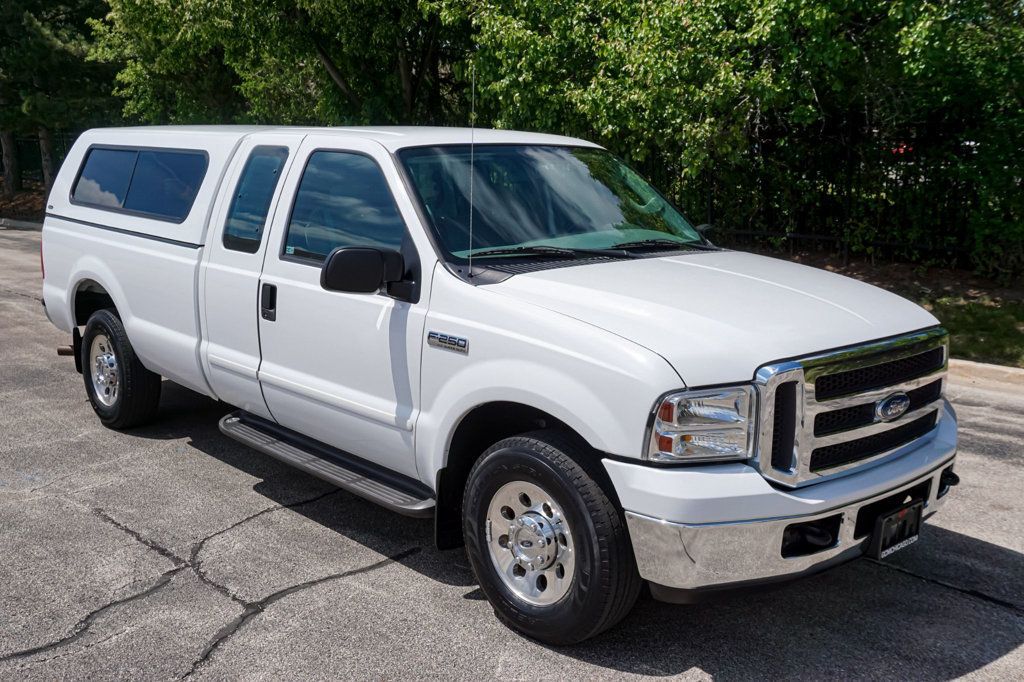 2005 Ford Super Duty F-250 *F250 Super Duty* *XLT Trim* *SuperCab* *Only 55k Miles* *Clean* - 23034898 - 22