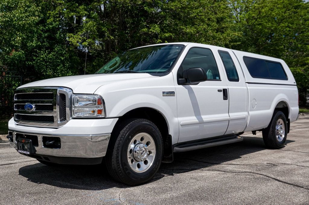 2005 Ford Super Duty F-250 *F250 Super Duty* *XLT Trim* *SuperCab* *Only 55k Miles* *Clean* - 23034898 - 2