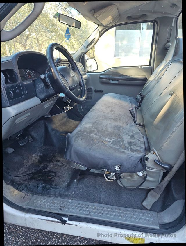 2005 Ford Super Duty F-250 Reg Cab 137" XL - 22977593 - 9