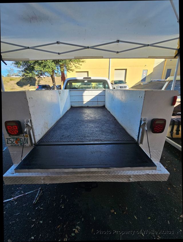 2005 Ford Super Duty F-250 Reg Cab 137" XL - 22977593 - 15