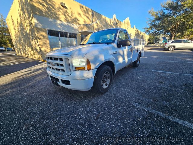 2005 Ford Super Duty F-250 Reg Cab 137" XL - 22977593 - 2