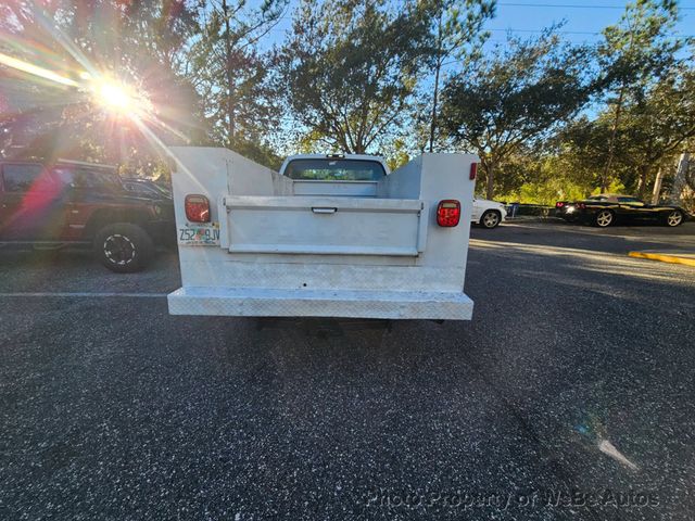 2005 Ford Super Duty F-250 Reg Cab 137" XL - 22977593 - 5