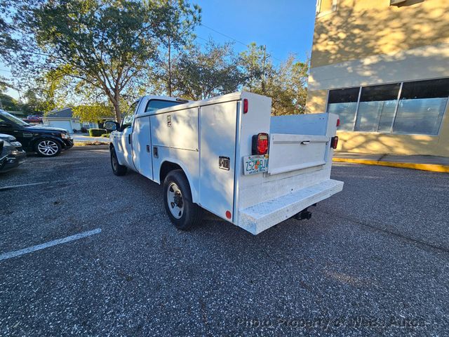 2005 Ford Super Duty F-250 Reg Cab 137" XL - 22977593 - 6
