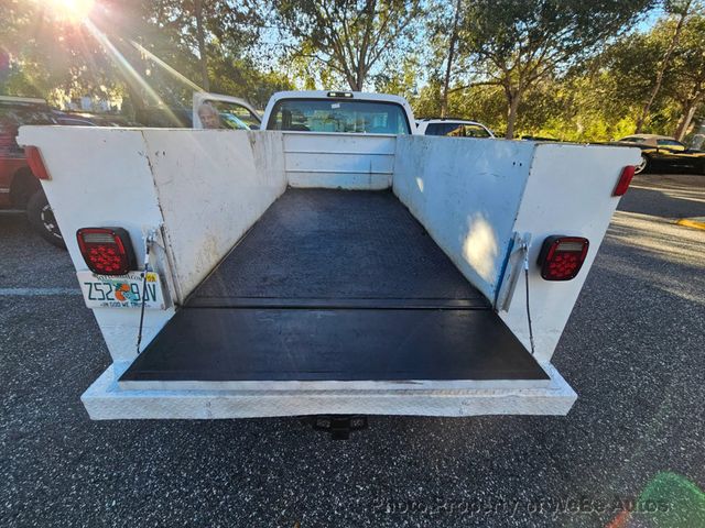 2005 Ford Super Duty F-250 Reg Cab 137" XL - 22977593 - 8