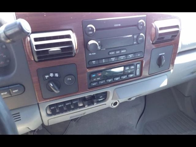 2005 Ford Super Duty F-350 SRW Harley-Davidson Pickup 4D 6 3/4 ft - 22989162 - 12