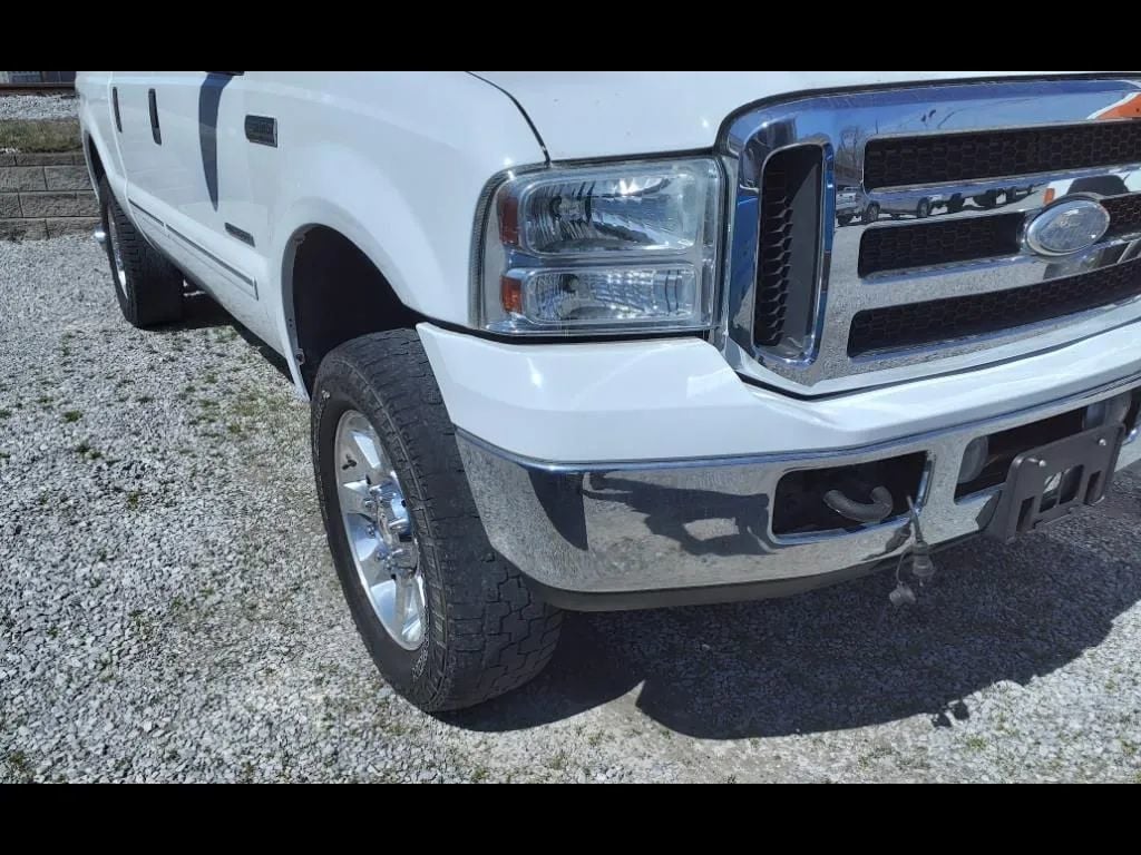 2005 Ford Super Duty F-350 SRW Harley-Davidson Pickup 4D 6 3/4 ft - 22989162 - 20