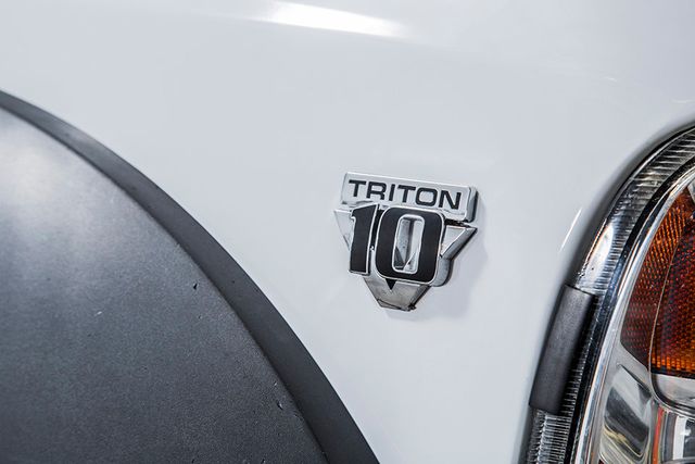 2005 Ford Super Duty F-450 DRW Reg Cab 189" WB 108" CA XL - 15194210 - 9