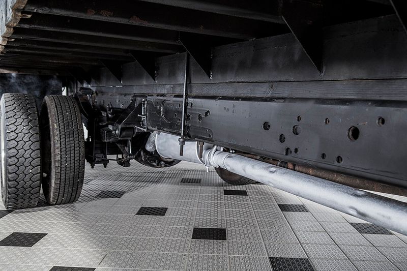 2005 Ford Super Duty F-450 DRW Reg Cab 189" WB 108" CA XL - 15194210 - 13