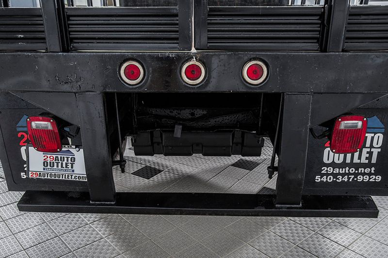 2005 Ford Super Duty F-450 DRW Reg Cab 189" WB 108" CA XL - 15194210 - 14