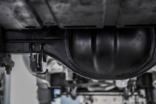 2005 Ford Super Duty F-450 DRW Reg Cab 189" WB 108" CA XL - 15194210 - 16