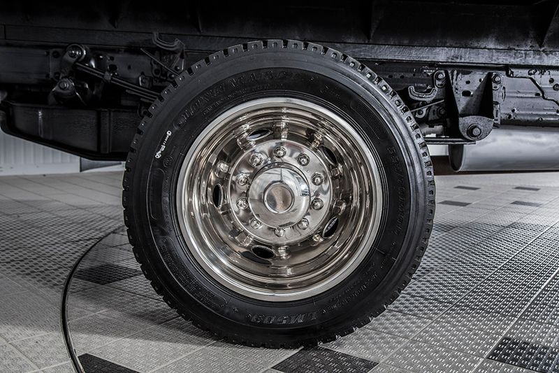 2005 Ford Super Duty F-450 DRW Reg Cab 189" WB 108" CA XL - 15194210 - 19