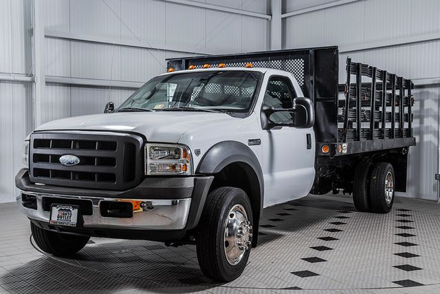 2005 Ford Super Duty F-450 DRW Reg Cab 189" WB 108" CA XL - 15194210 - 2