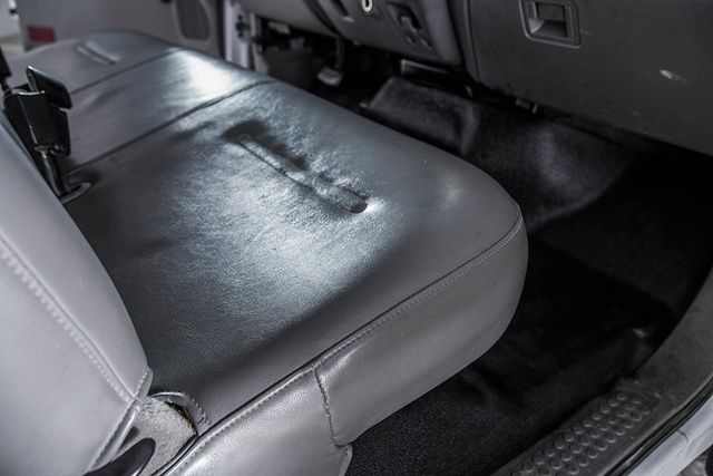 2005 Ford Super Duty F-450 DRW Reg Cab 189" WB 108" CA XL - 15194210 - 31