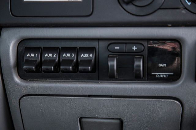 2005 Ford Super Duty F-550 DRW XL - 15253479 - 32