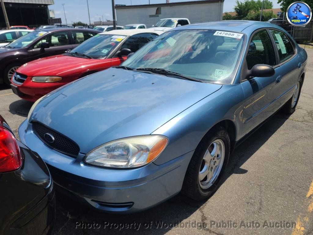 2005 Ford Taurus 4dr Sedan SE - 23040752 | Video 1