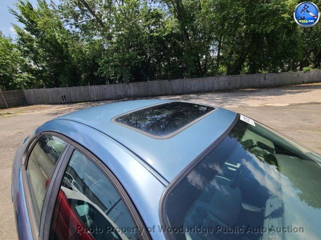 2005 Ford Taurus 4dr Sedan SE - 23040752 - 10