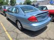 2005 Ford Taurus 4dr Sedan SE - 23040752 - 1