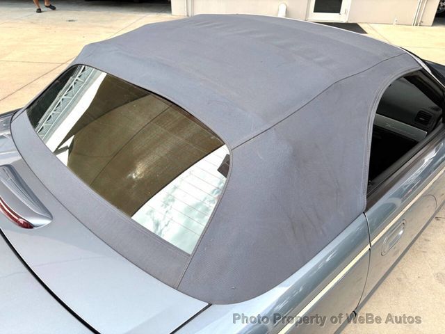 2005 Ford Thunderbird 2dr Convertible Deluxe - 23054708 - 25