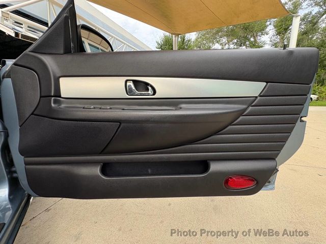 2005 Ford Thunderbird 2dr Convertible Deluxe - 23054708 - 37