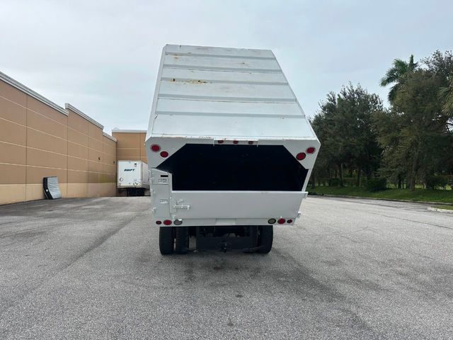 2005 GMC C6500 Chipper Dump Truck *NO CDL REQUIRED*  - 21916640 - 15