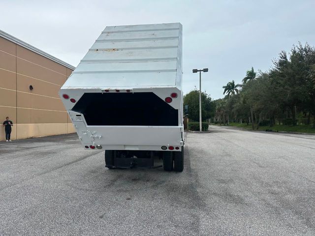 2005 GMC C6500 Chipper Dump Truck *NO CDL REQUIRED*  - 21916640 - 16