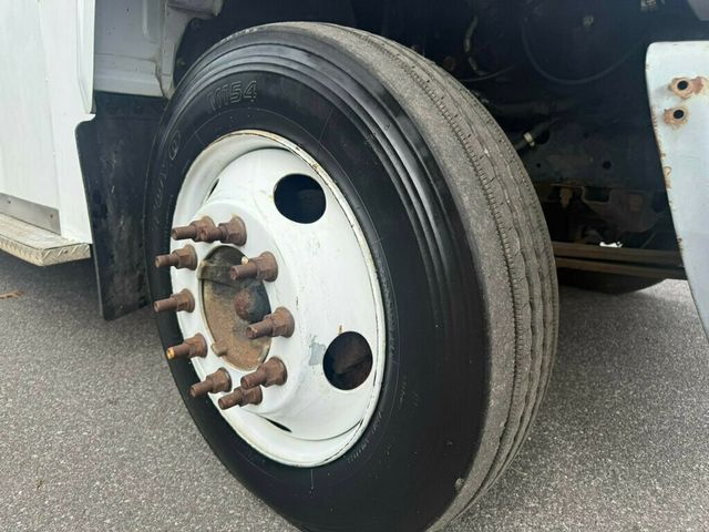 2005 GMC C6500 CREW CAB SERVICE UTILITY BOX WITH GENERATOR LOW MILEAGE OTHERS IN STOCK - 22776393 - 44