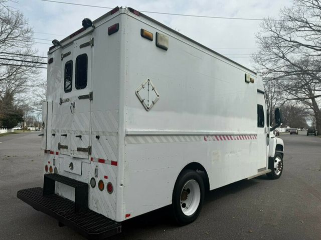 2005 GMC C6500 CREW CAB SERVICE UTILITY BOX WITH GENERATOR LOW MILEAGE OTHERS IN STOCK - 22776393 - 4